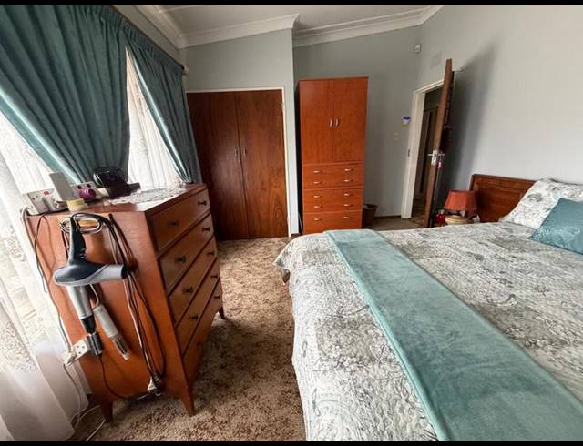 3 BEDROOM HOUSE FOR SALE IN CASSELDALE